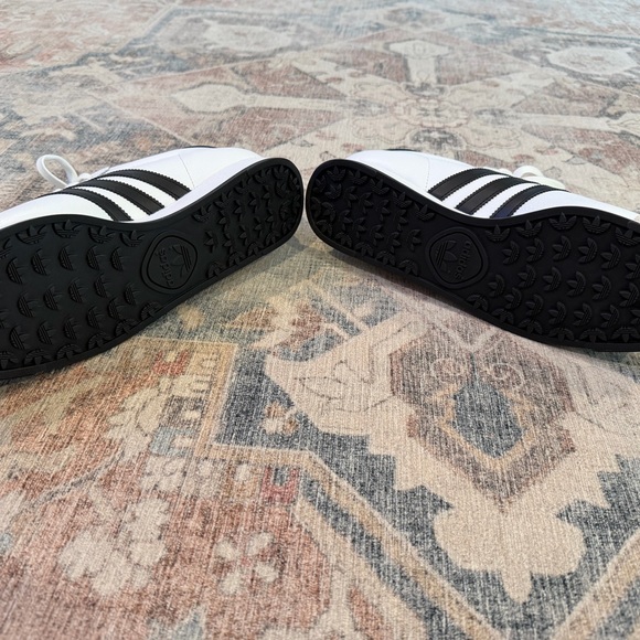 Adidas Samoa Men’s 10 NWOT - Picture 7 of 7